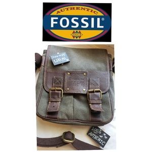 💥Today  Only 💥Fossil Crossbody Messenger